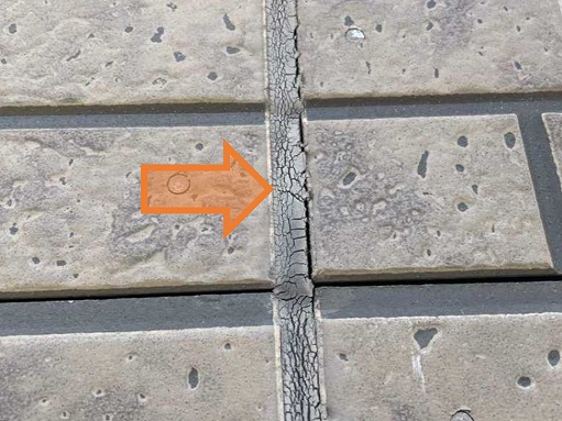 西宮市｜コーキングのひび割れは大丈夫？打ち替えが必要な症状と判断基準・劣化の影響