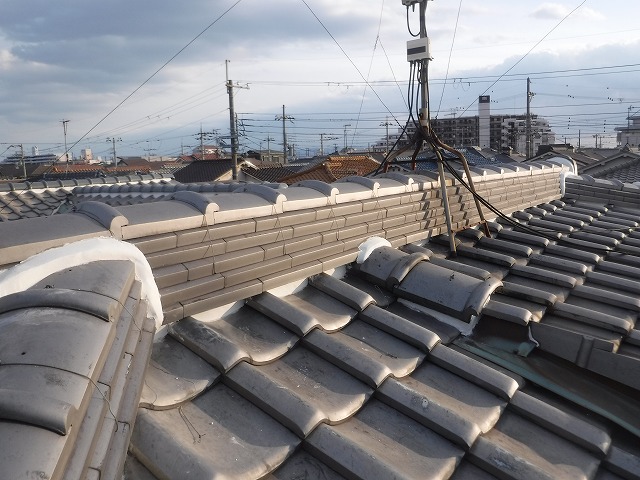 漆喰仕上げ部分の整形