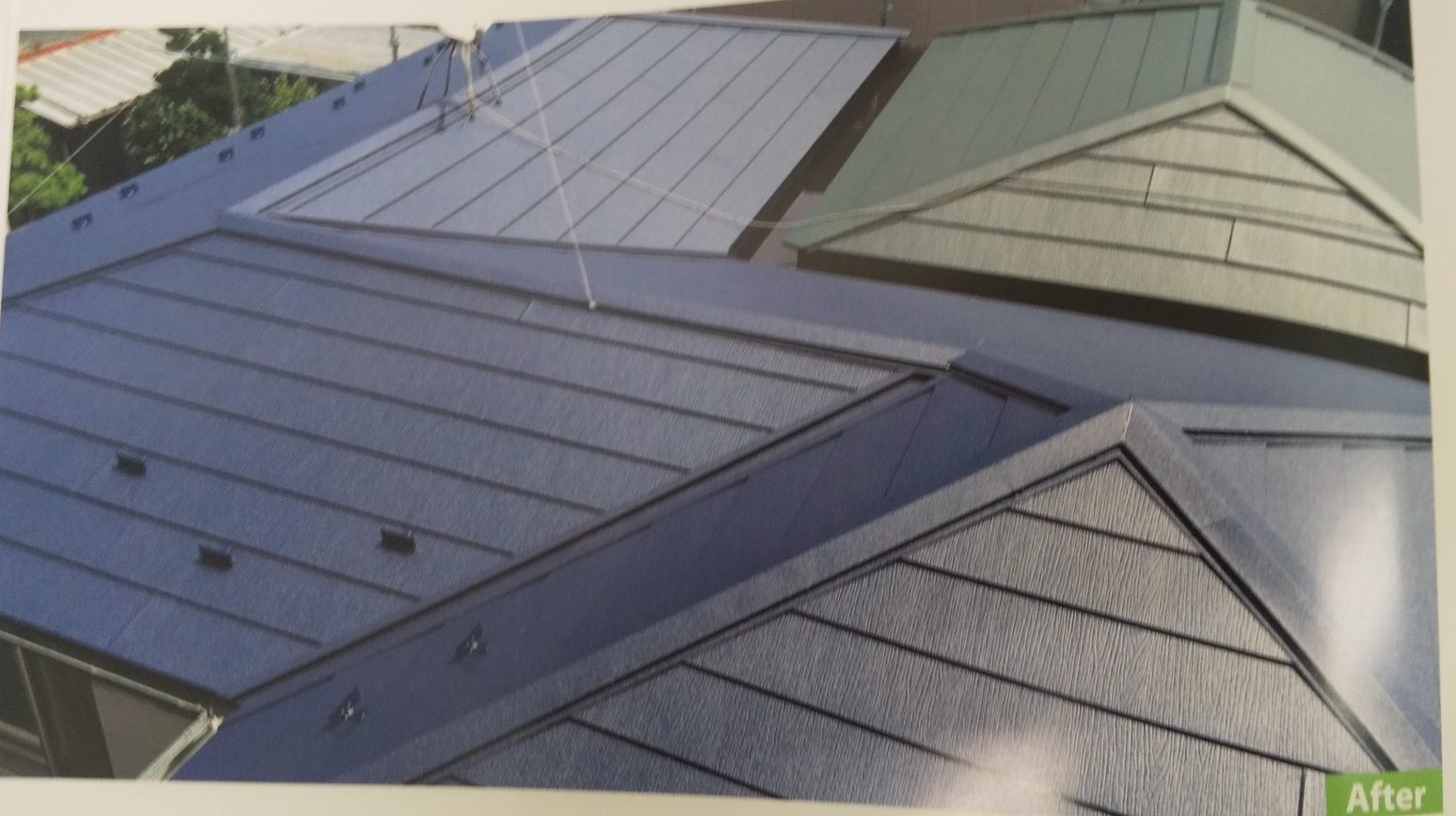 西宮市尼崎市カラーベスト屋根にガルバリウム鋼板上張り