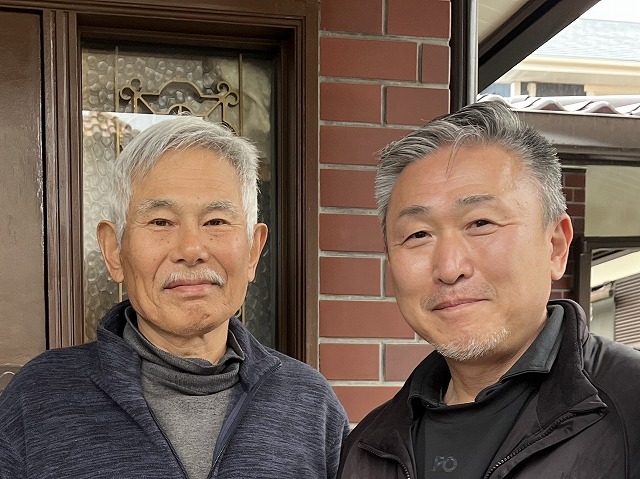 明石市 A様より、石張り門柱撤去・タイル工事についてのお声をいただきました。