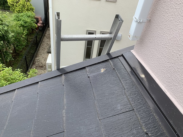 補修前の下屋根端部
