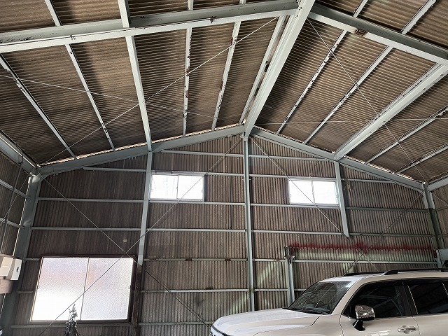 室内から見た屋根下面