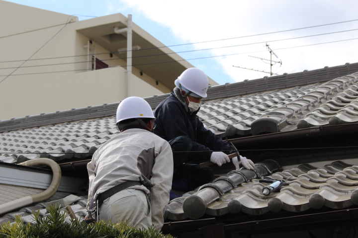 尼崎市瓦屋根修理１１
