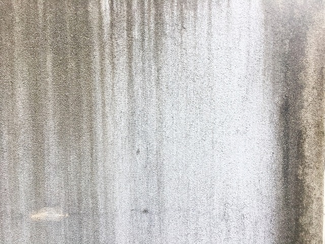 西宮市｜雨樋点検｜外壁や基礎を守る雨樋の役割と注意点【前編】